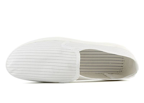 影響防靜電潔凈鞋使用效果的原因有哪些？